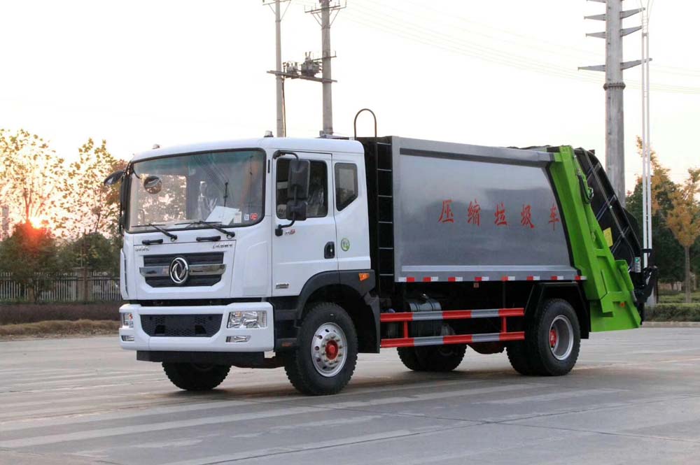新品國(guó)六東風(fēng)D9壓縮垃圾車