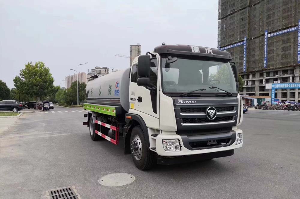 福田瑞沃14.7方灑水車(chē)