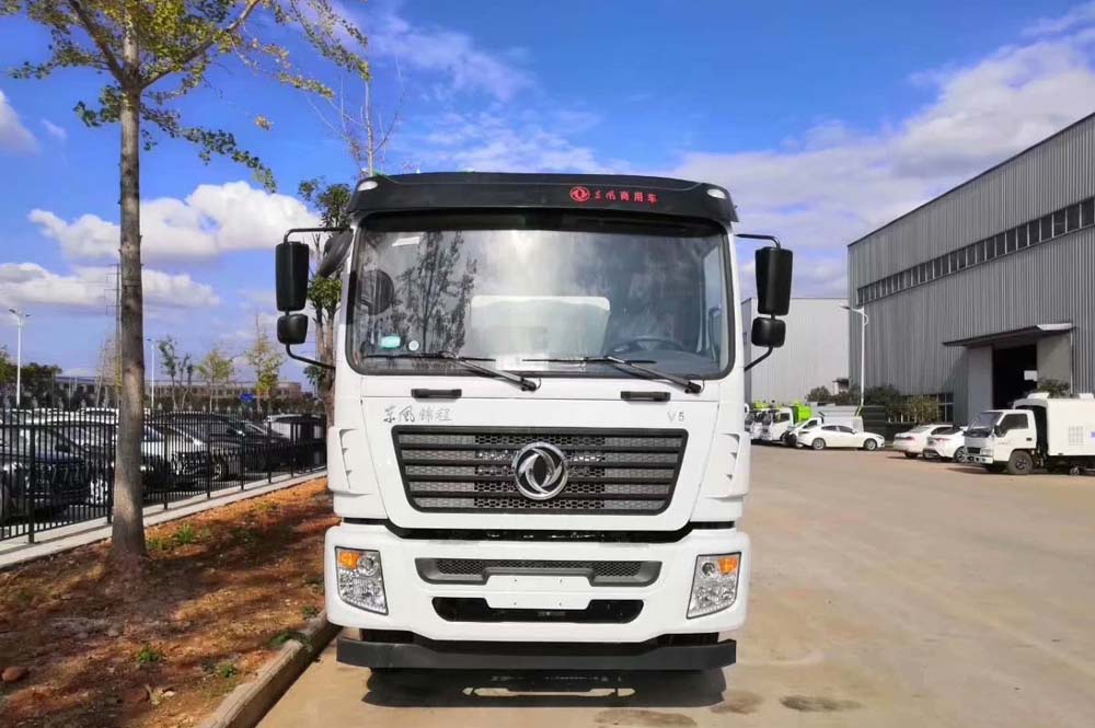 東風(fēng)國五隨專25方粉塵物料散裝水泥運(yùn)輸車圖片2